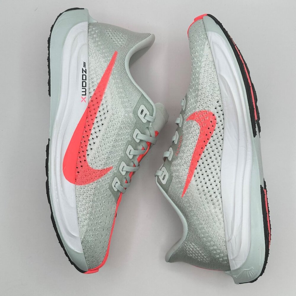 Women's Nike Pegasus Plus Low Running Shoes White FQ7261-001 NEW* Sz 7 - Picture 8 of 12